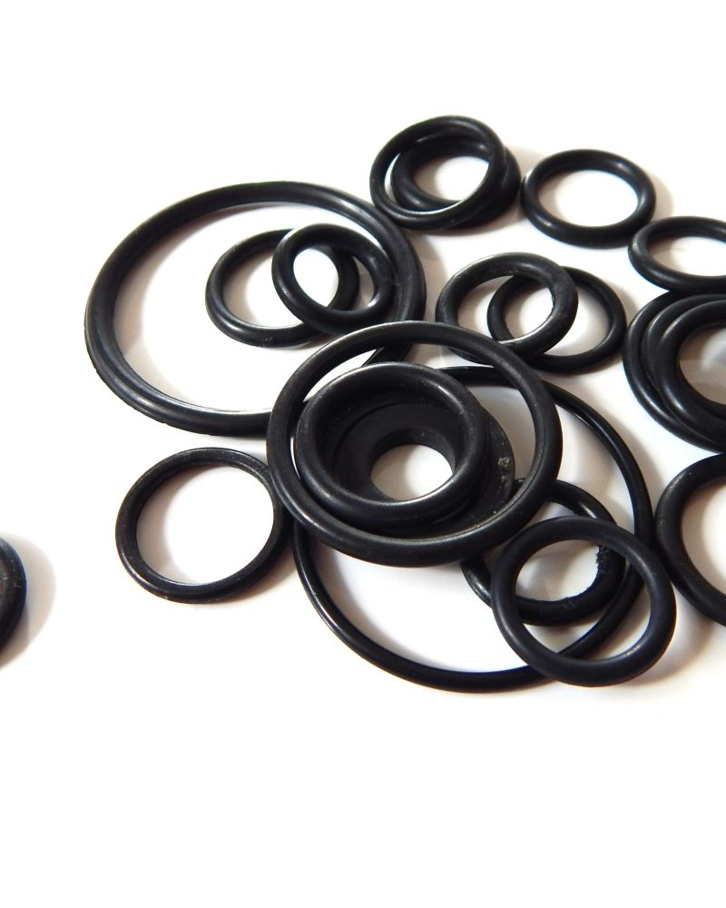 Rubber sealing rings. Elastic sealing elements.